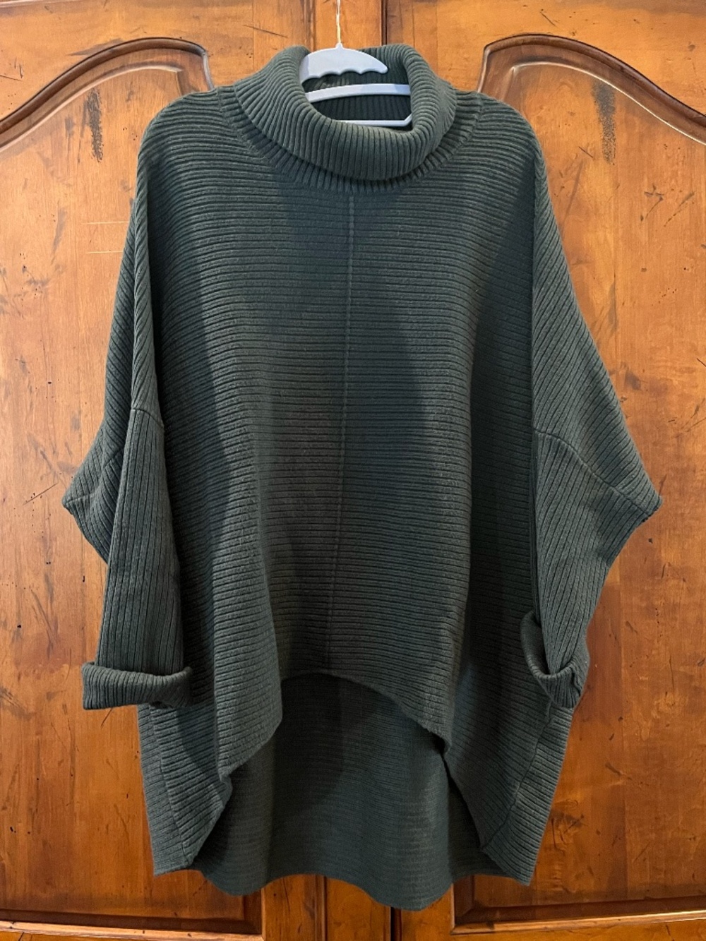 Cyrus Olive Green Ribbed Knit Cowl Neck Tunic SIZE L